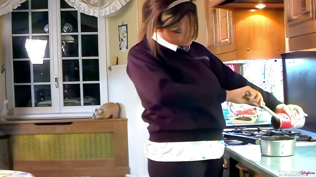Samantha Buxton'ın yer aldığı çorba mutfağı videosu