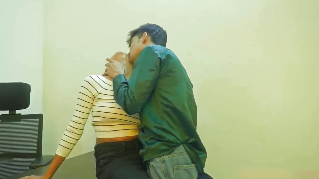 Indian hot desi stepsister sex in hindi audio