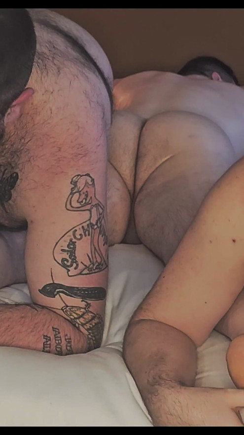 Chubby guy spa - massagem com óleo e mais - episódio oito