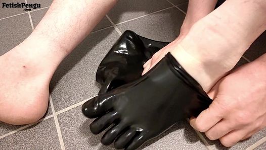 Spit into latex toe socks - Squeaky sounds (TRAILER)