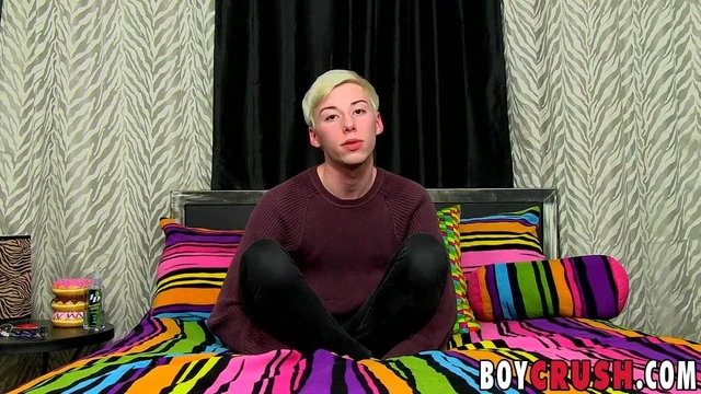 Delicious young gay cums while reshaping ass with dildo