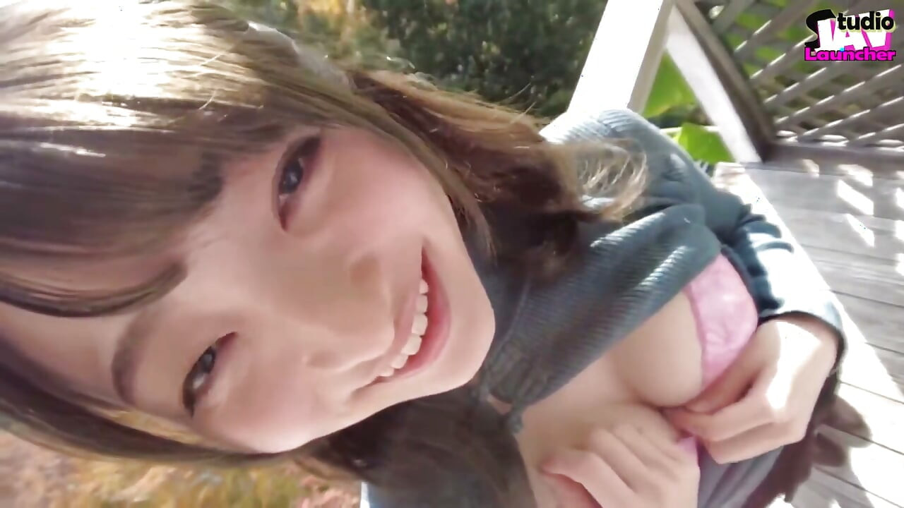 Breeze-kissed Bliss-can You Handle How She Enjoys Your Warm Treat in Public? Chapter-2