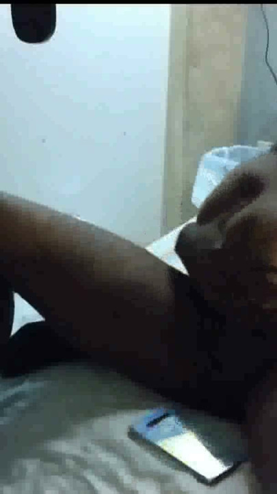 Teksas'taki sikiş deliği - zenci orta yaşlı seksi kadın sikişiyor ve emiyor bölüm 3 | Klip 1