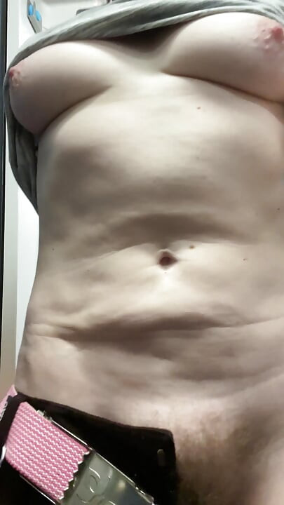 Rachel Wriggler Takes You on a Tour of Her Sexy Unique Body on Her Sexcation to N.america to Fuck Fat Men!