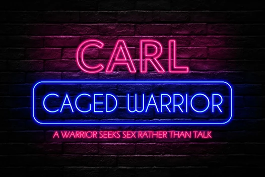 Carl cage warrior musculoso se folla a una milf sexy mientras le chupa el culo y la folla al estilo perrito