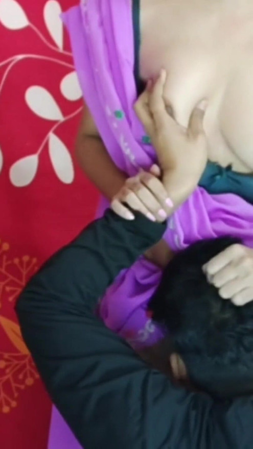 Indian Desi Saara was proposed by stepbrother to teach him Real Orgasm. clear Hindi talking | Clip 1