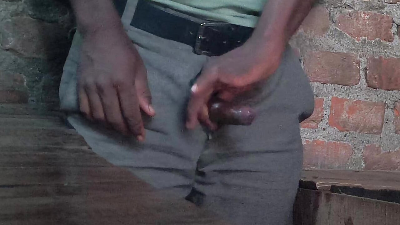 Indian desi village boy ke home me Mastrubation video Indian desi village boy ke home me Mastrubation video ||