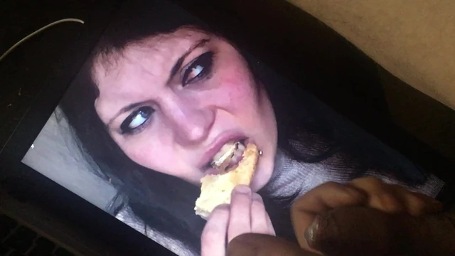 CUM Tribute for this hungry whore