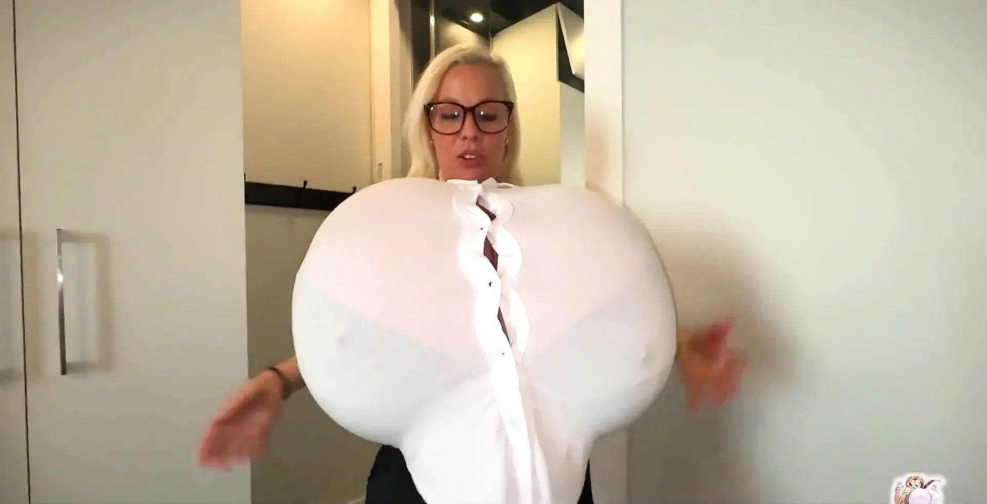 my-new-breast-expansion-setup-amateur-amateur-porn-feat-thebustysasha