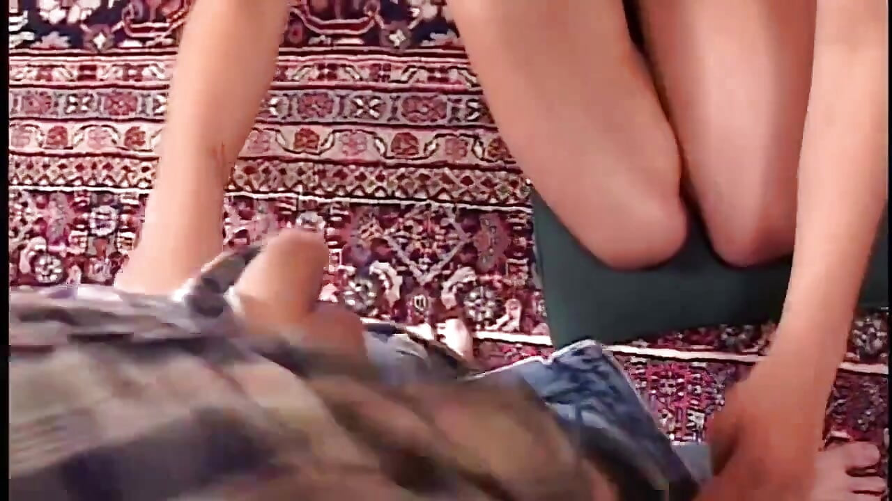 Je vais chevaucher ta bite bien dure jusqu’à ce que tu jouisses