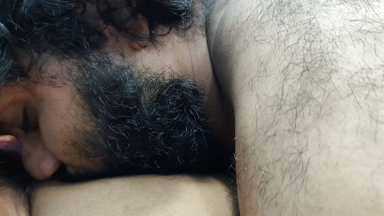 Arschkuss mit körpermassage mit körperlotion