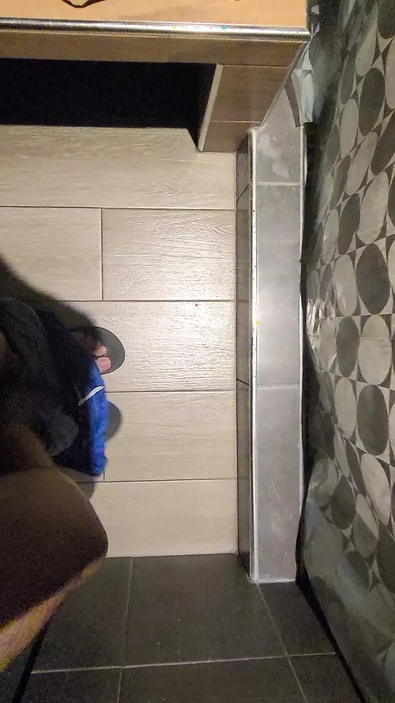 I take my shoes and get naked