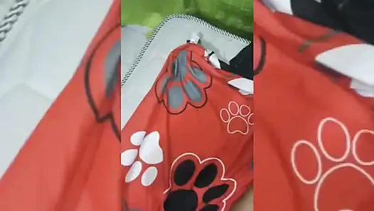 New York Abd'li 18 yaşındaki esmer büyük sarkık memeler üvey erkek kardeşinin büyük yarağını sikiyor 1