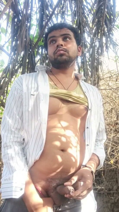 WHITISH cream peeing in forest alone | Clip 1