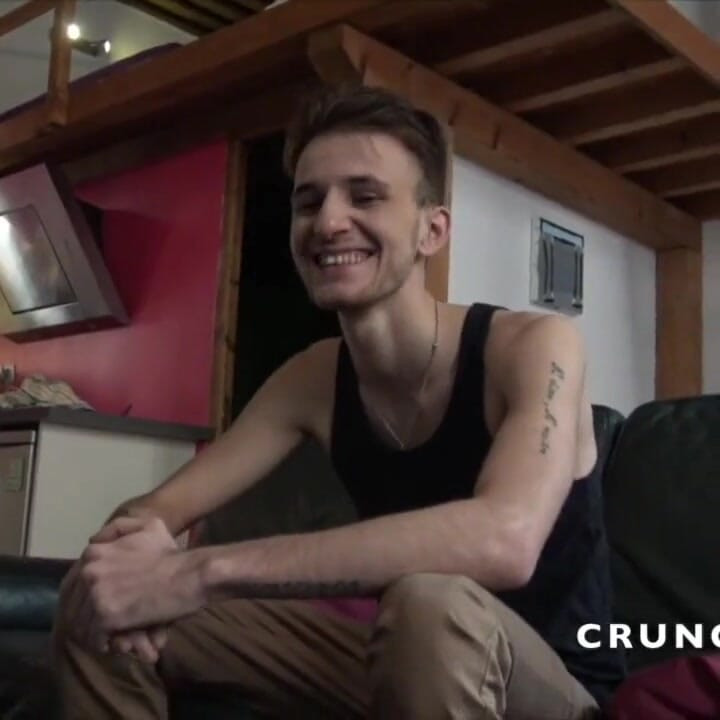 Jess fucked by sexy twink Kyle for fun