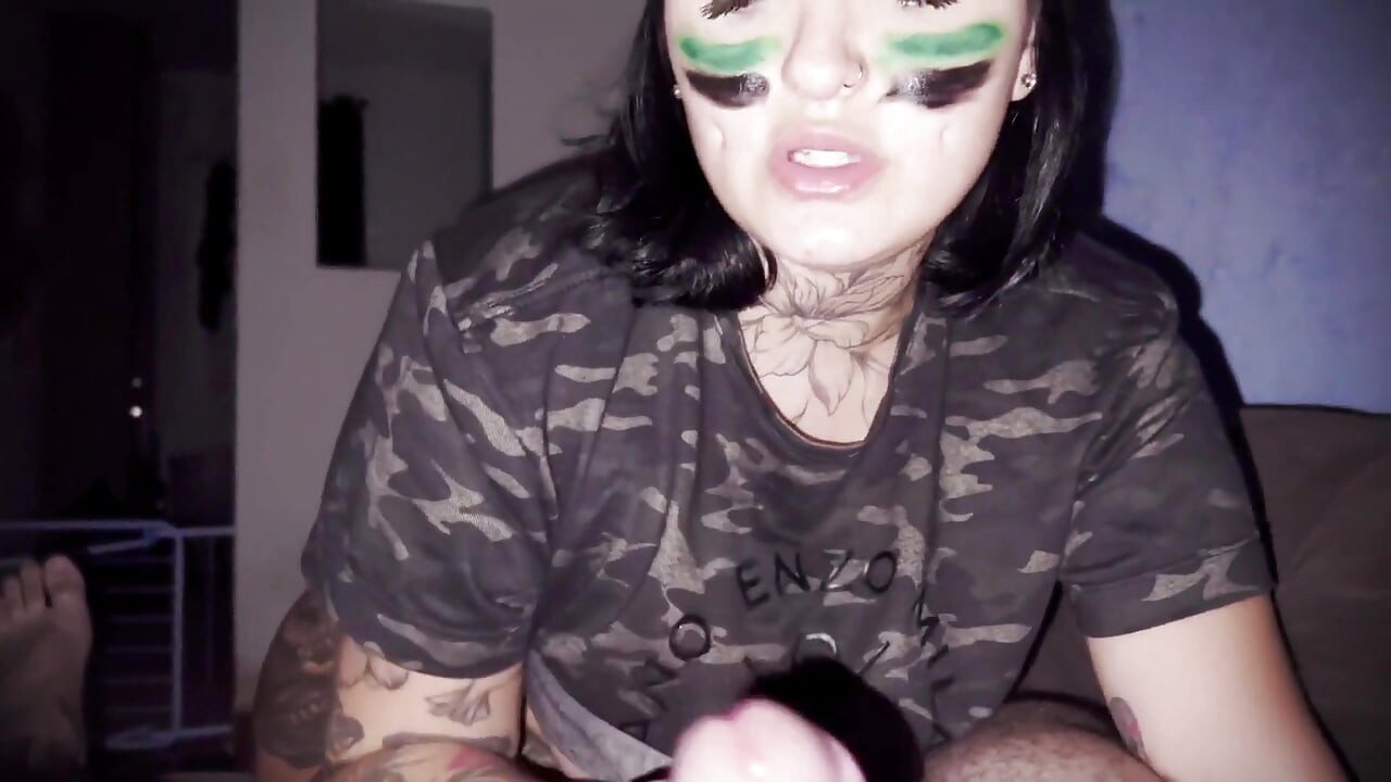 I Had Sex with a Latina Soldier, the Best Pussy I've Ever Had in My Life