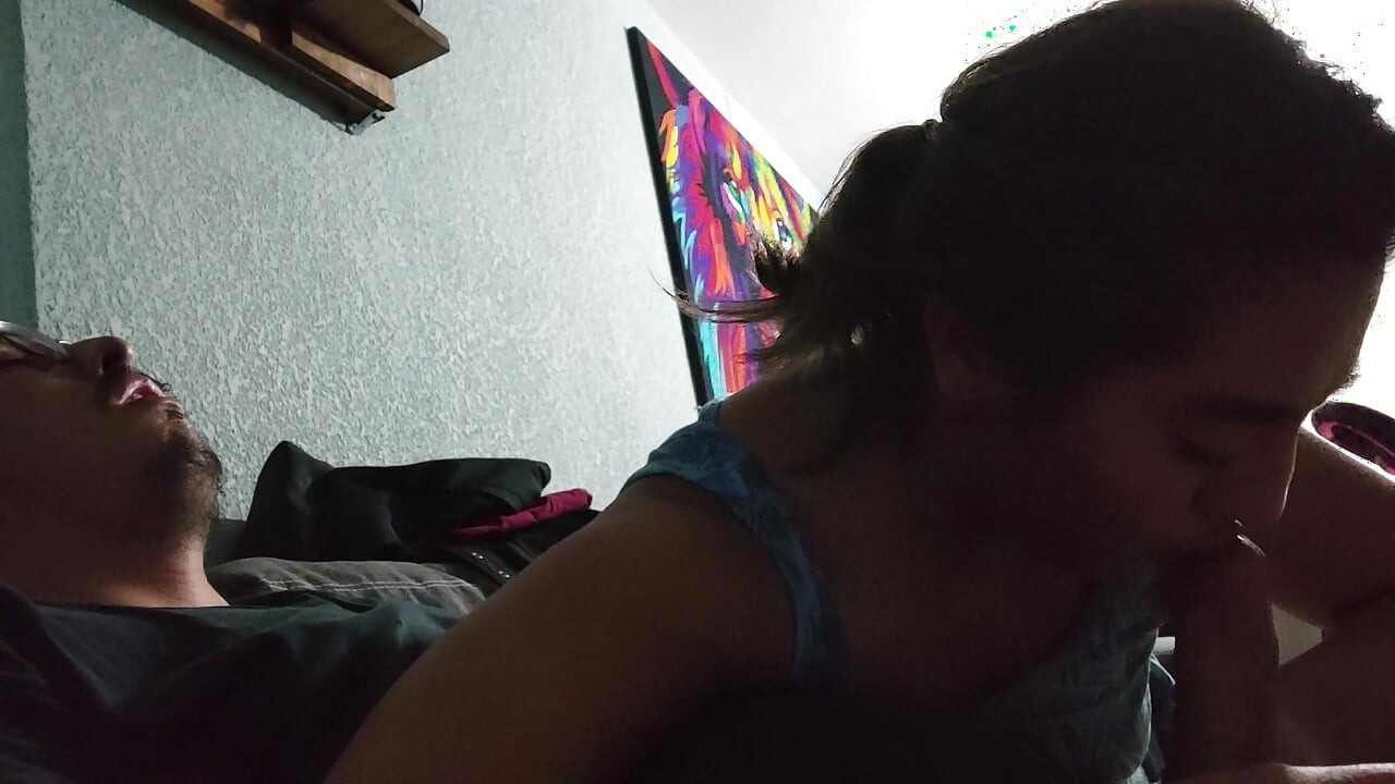 I give this beautiful woman sex in silence on the couch.