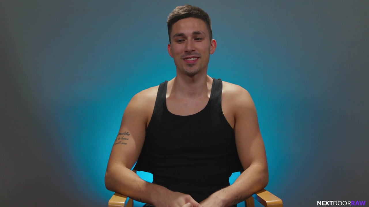 华丽的twnk性感翻转乱搞现实生活中的tatted BF大屁股