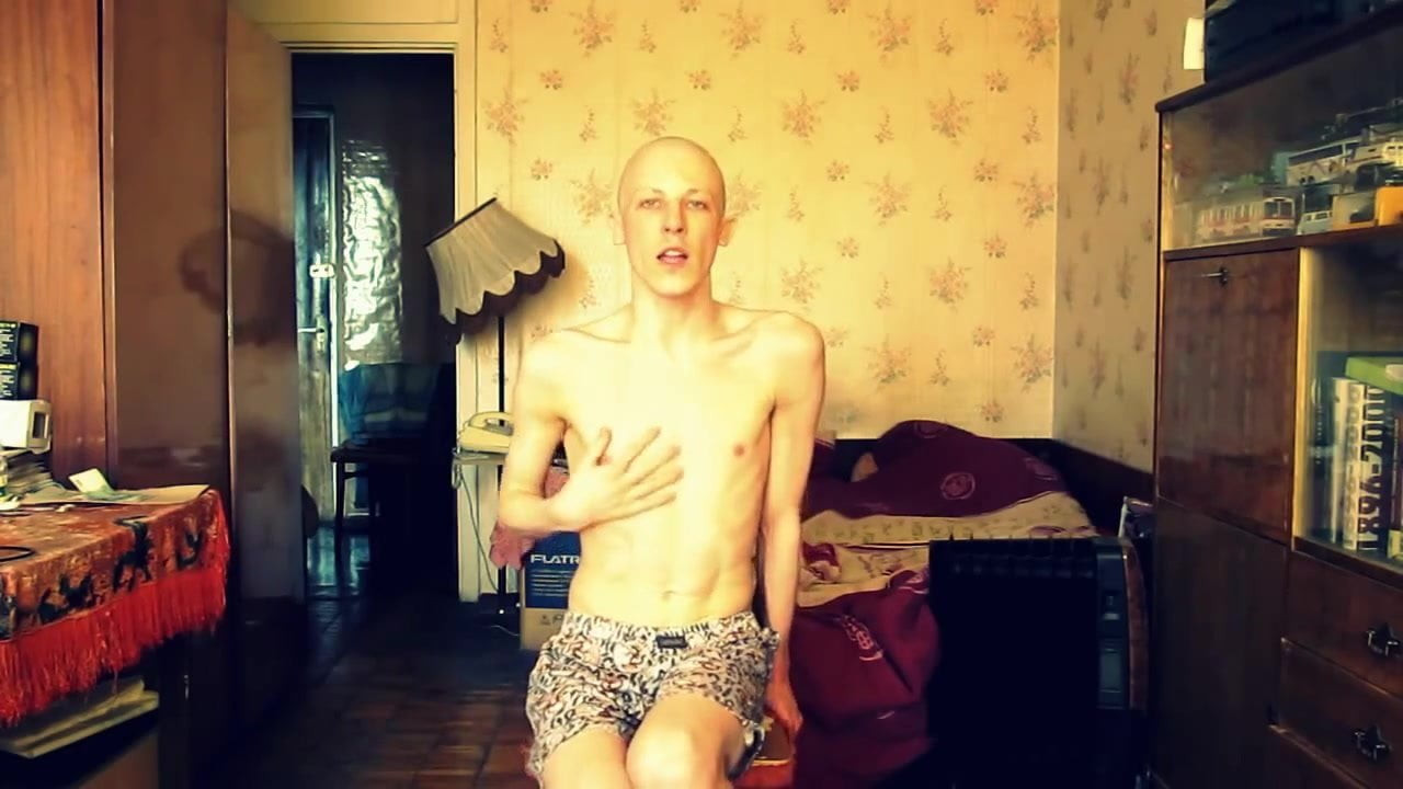 TWINK IS ALWAYS HUNGRY FOR RAW COCK