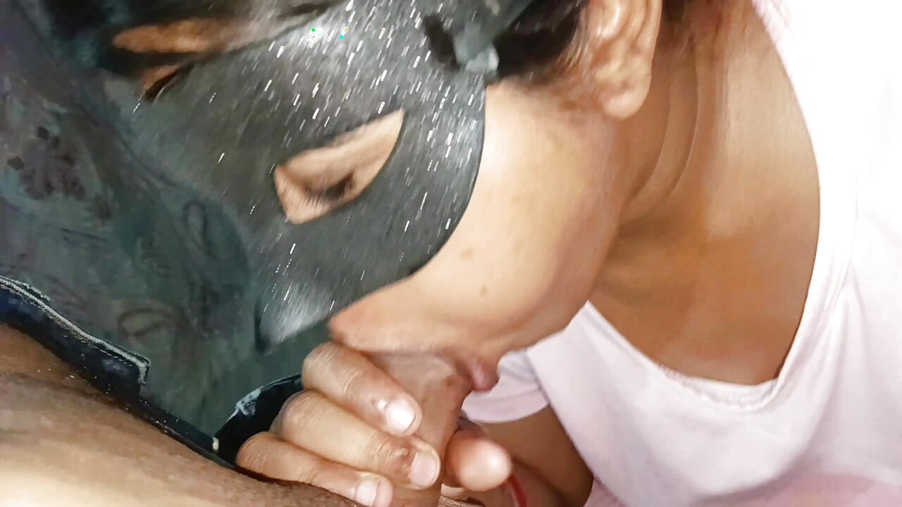 EJACULARE ÎN GURĂ INDIANCĂ BHABHI - CEA MAI BUNĂ MUIE CU FUTAI PE FAȚĂ - VIDEOCLIP EXCITAT CU NEHA BHABHI