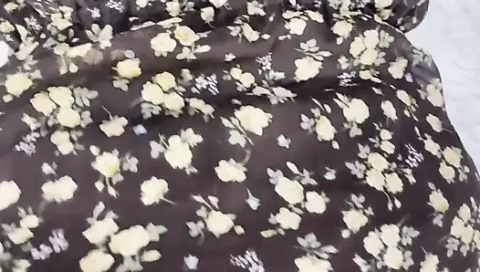 Eine MILF auf der party eines freundes gefickt