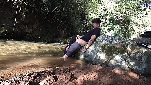 Son bölüm boşalma derlemesi yüz götüne ve göğüslerine çok boşalma 2026 kaçırmayın