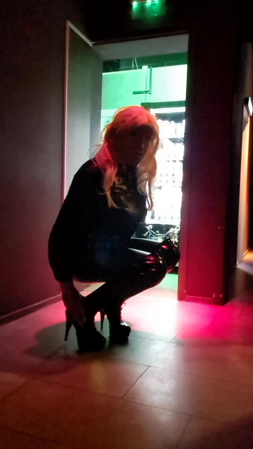 Hannah in the cinema