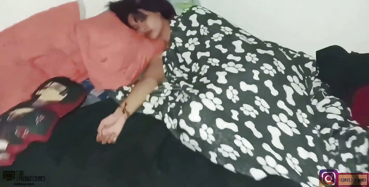 I Enter the Room to Fuck the Delicious Pussy of My Beautiful Girlfriend with Small Tits