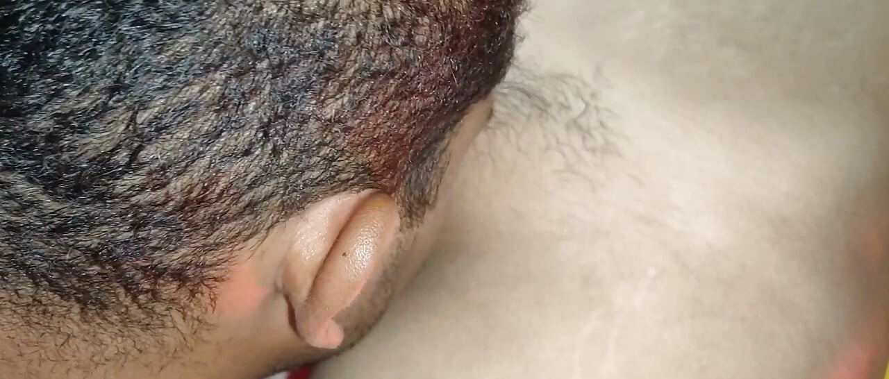 Pyszny seks z dużą cipką kończy się spermą wewnątrz tamilska przyrodnia siostra z x wideo.