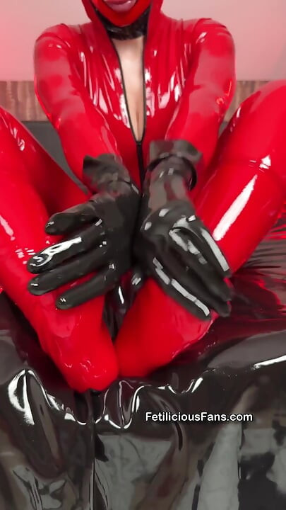 Kaki Lateks Porno
