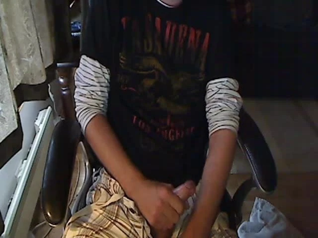 Me jerking off :)