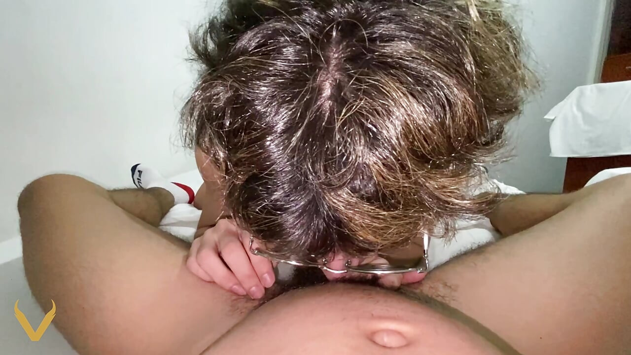 Two Hot Colombians Fucking Bareback and Filling the Ass with Milk