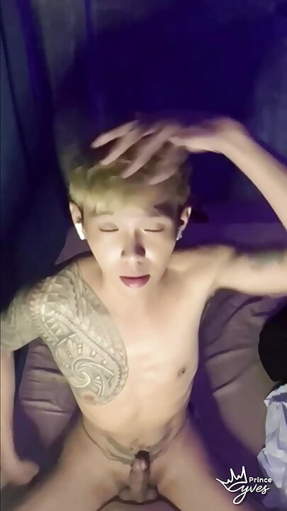 Filipino Inked Horny Twink Teasing and Masturbating Until He Cums