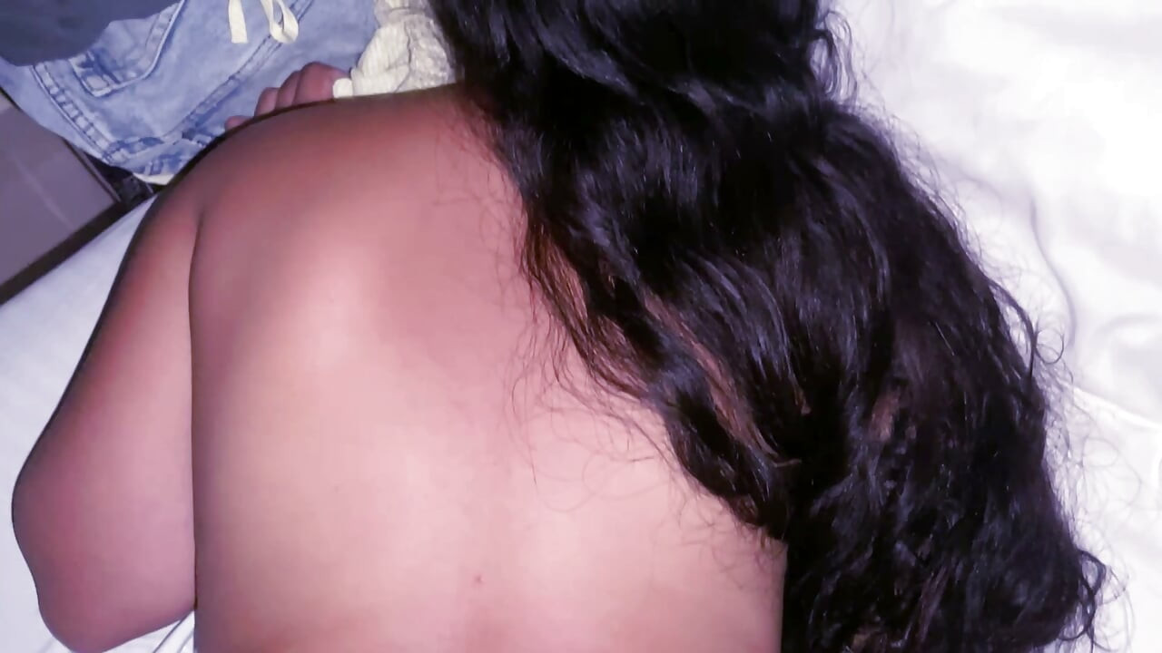 Comme ils gémissent délicieux quand je les baise avec ma grosse bite