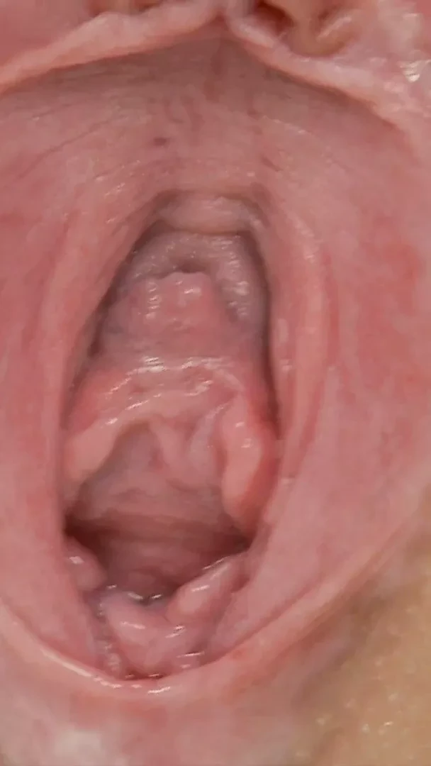 Gaping Pussy Flexing