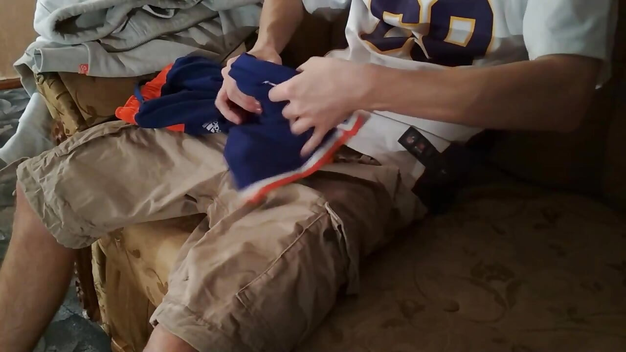 Osiris Sneakers Big Load and Cum Wearing Cargo Shorts