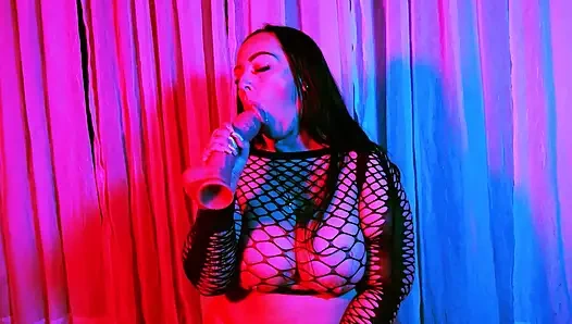 Halkın içinde kendimi sikiyorum