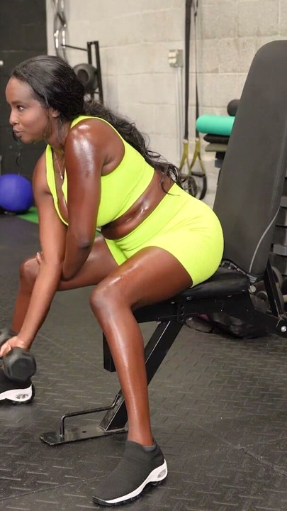 Voluptuous Ebony Milf Naomi Foxxx Fucks Horny White Boy After Workout In The Gym - Milf Body | Clip 1