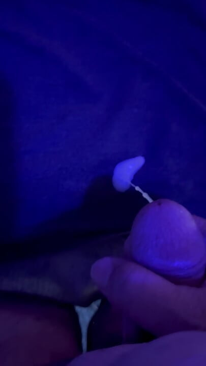 A little cum shot