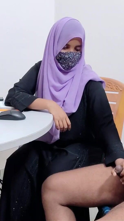 Hijabi Hot bank manager fuck by desi village Farmer Desi chudai xxx | Clip 2
