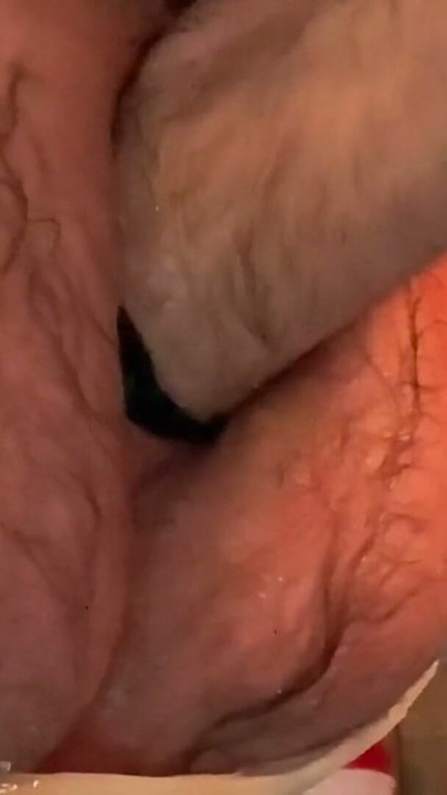 Great Tag team FFisting by Fire281 and then Hubby. Awesome cunting and gape are the end results. Pissed all over too | Clip 2