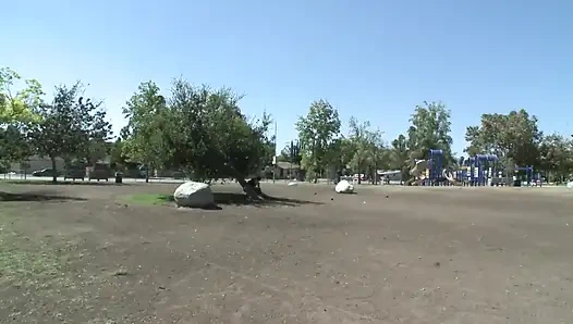 Tante seksi dengan pantat bahenol dientot habis-habisan sama pacarnya