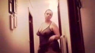 Bbw dansen in lingerie