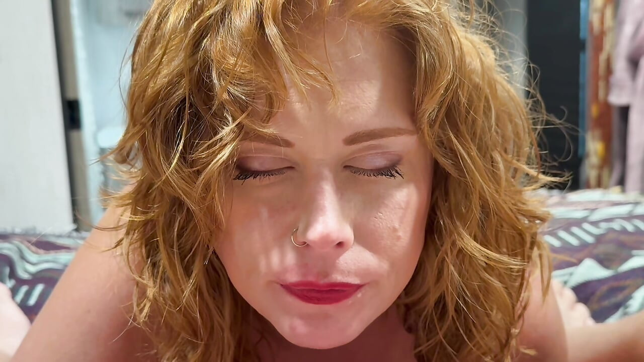 Blowjob with cum swallowing