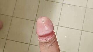 Hand free cum