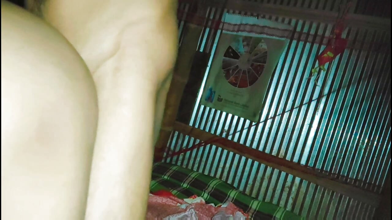 لحظات غرفة النوم الساخنة حب الزوجين الحقيقيين
