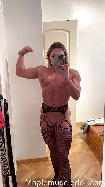 Abszolút erő minden hajlékony izmos seggben