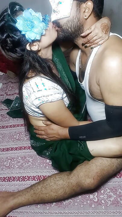 Hot Indian Couple Full on Romance