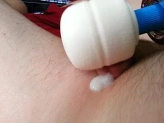 Feeling the Magic - My 2nd recorded Hitachi Orgasm