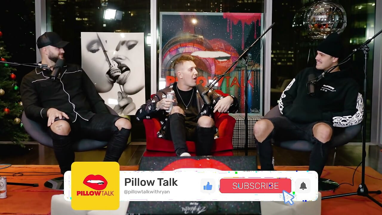 Brad Sousa frågar Jake Paul hur hans d * ck smakar !! (Tana Mongeau Drama)